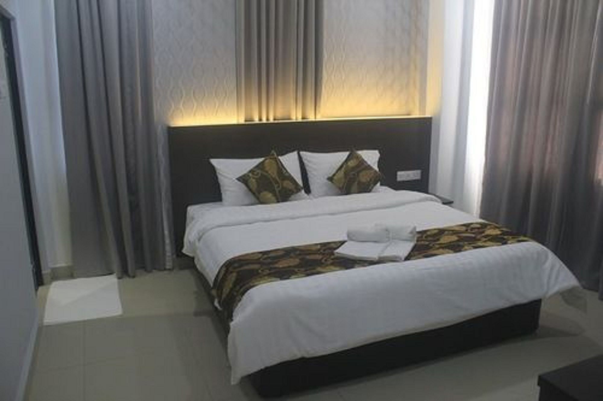 D'Metro Hotel Shah Alam Eksteriør bilde